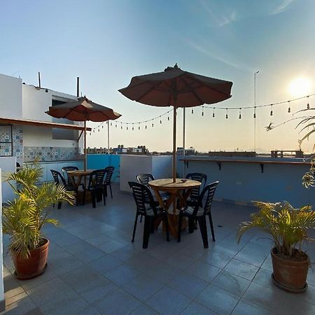 Хостел Tupac Lima Airport Экстерьер фото